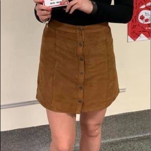 high waisted button down skirt ✨